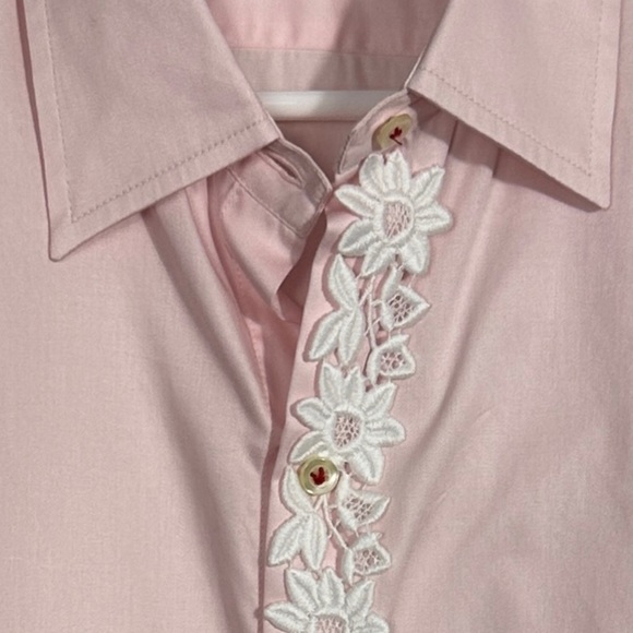 Ingram women's sz EU 48 pink blouse, button placket crocheted trim - Picture 7 of 9